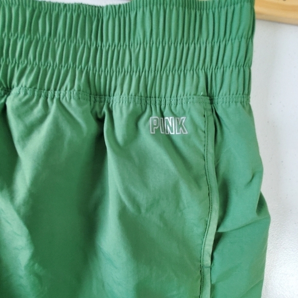 Victoria's Secret Pink 3" Active Shorts Size XXL Green Workout Sporty Pull-on - Picture 3 of 12
